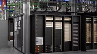 Amazon mua GPU AI trị giá hàng tỷ USD rồi để trong kho vì chưa có điện để bật - Ảnh 2.
