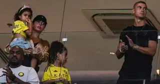 Vợ chồng mới cưới Cristiano Ronaldo và Georgina Rodriguez lần đầu xuất hiện trước công chúng