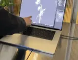 Hỏi sếp lớn Apple: MacBook Pro cảm ứng có "giành khách" của iPad?