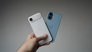 Ra mắt cùng thời điểm, iPhone 17 vẫn khá giữ giá trong khi đó iPhone Air có mức giảm sâu