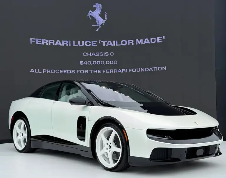 Xe điện Ferrari Luce đầu tiên thuộc sở hữu của tỉ phú người Mỹ - Herbert A.Wertheim