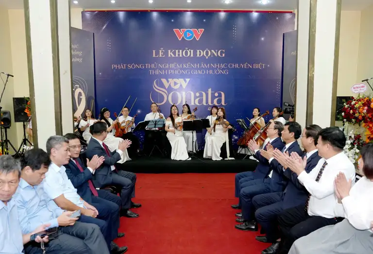 Đài Tiếng nói Việt Nam chạy phát sóng thử nghiệm Kênh âm nhạc chuyên biệt thính phòng - giao hưởng Sonata - FM89 từ 20-10 - Ảnh: ĐINH TRUNG