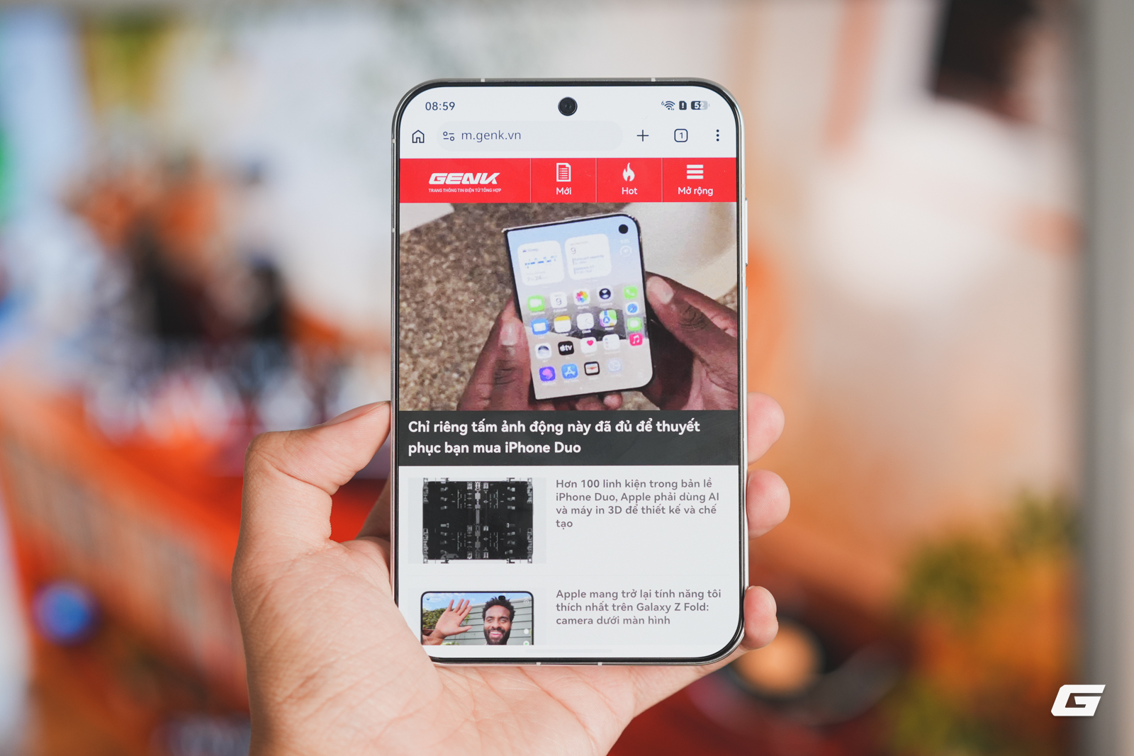 Huawei bỏ bản lề, chỉ “làm rộng” màn hình điện thoại dạng thanh, thế mà ước tính gần nửa triệu máy đã bán ra sau chưa đầy 1 tháng, người mua vẫn phải xếp hàng chờ - Ảnh 2.