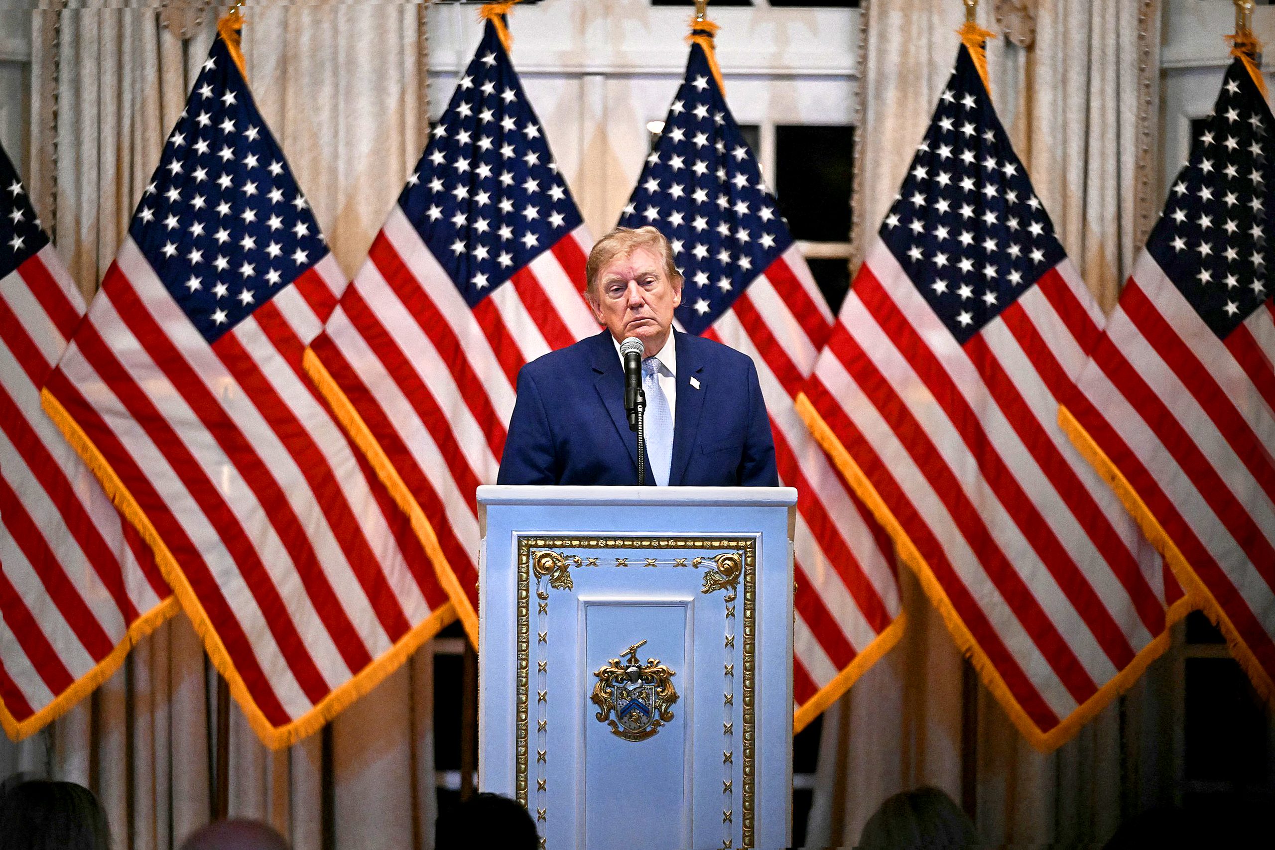 Ông Trump phát biểu tại sự kiện của MAGA Inc. ở khu nghỉ dưỡng Mar-a-Lago, bang Florida, ngày 16-10 - Ảnh: AFP