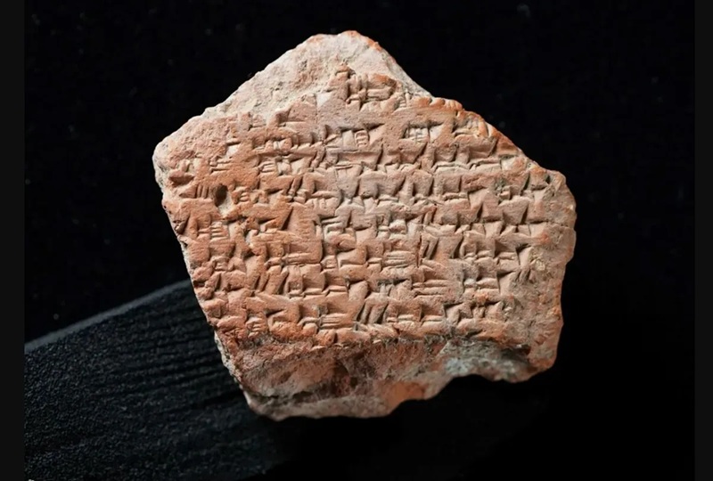 Một mảnh vỡ của Hiệp ước hòa bình Kadesh - Ảnh: REPUBLIC OF TURKIYE MINISTRY OF CULTURE AND TOURISM