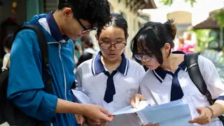 Yêu cầu Bộ Giáo dục rà soát học phí đại học