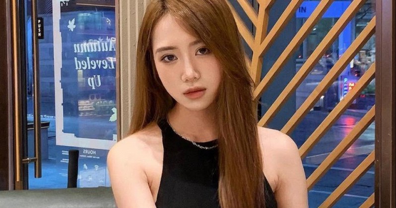 Hot girl mới của làng game Việt, vừa xinh, vừa giỏi, lại còn là em họ TK Nguyễn