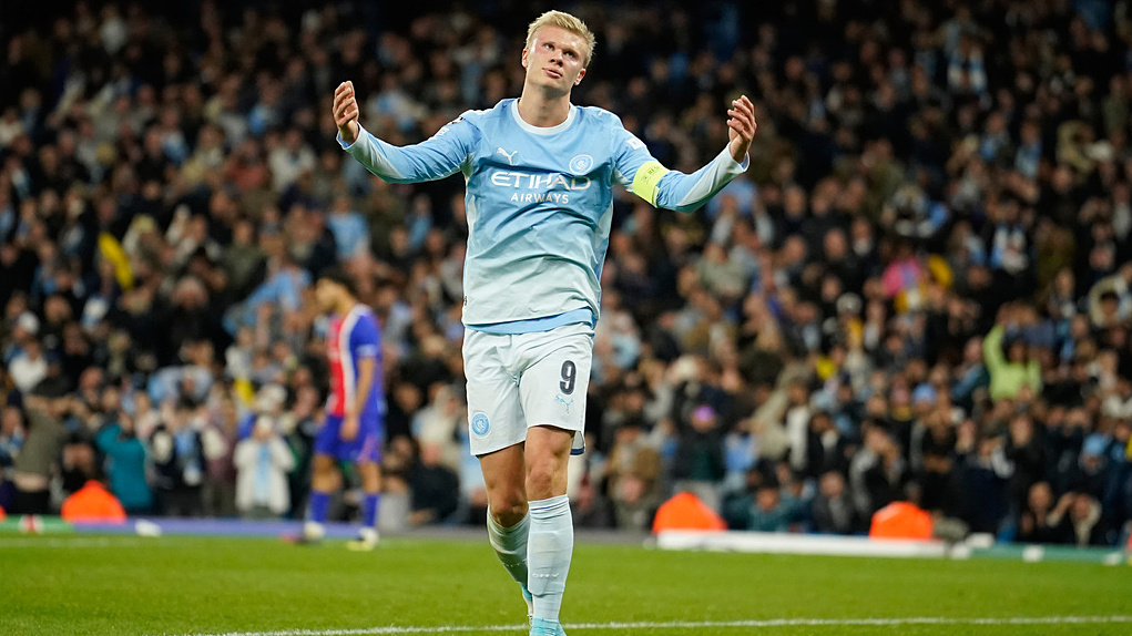 Man City thua PSG trong ngày Guardiola trở lại