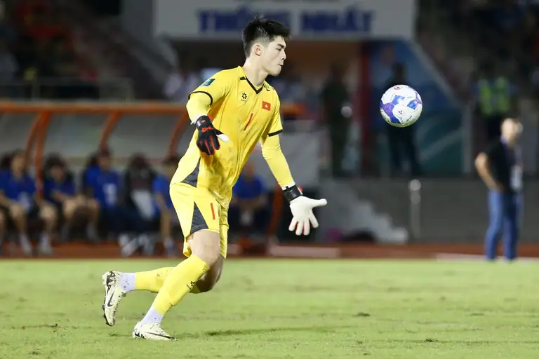 Thủ môn Trần Trung Kiên