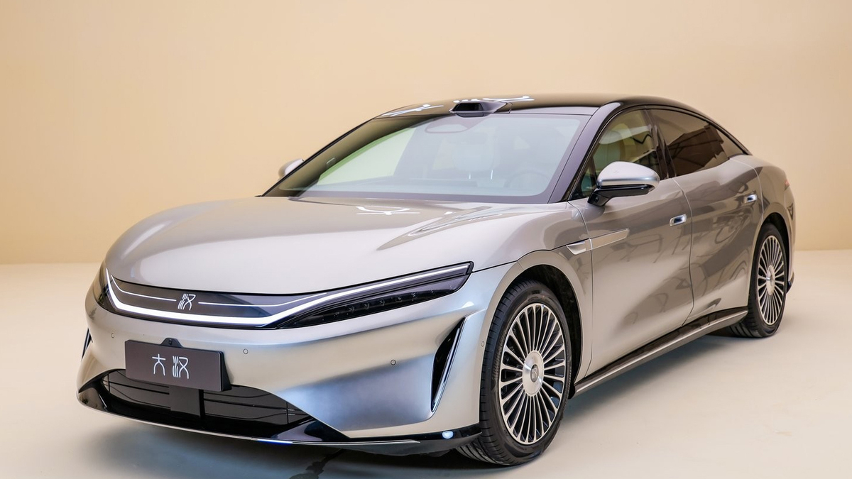 BYD ra mắt sedan điện cao cấp nhất giá 35.200 USD