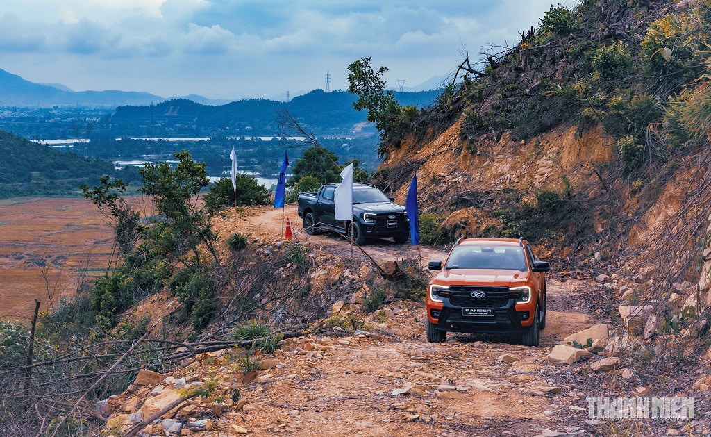 Ranger góp phần thúc đẩy doanh số chung cho hãng xe Ford tại Việt Nam