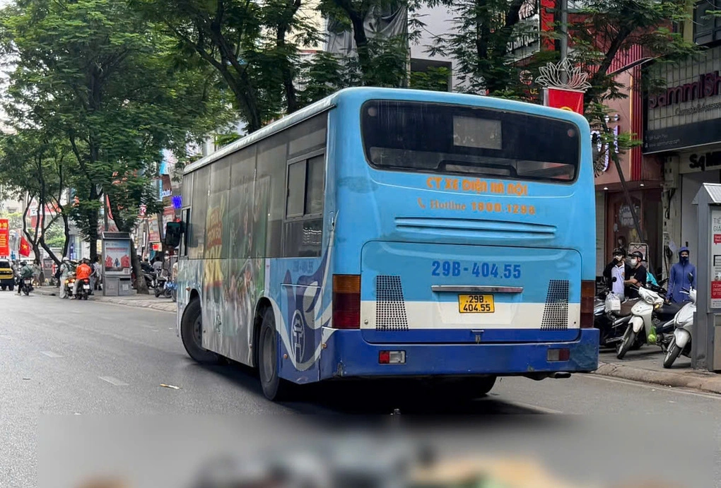 Hiện trường vụ tai nạn sáng 20/10. Ảnh: Xuân Hoa