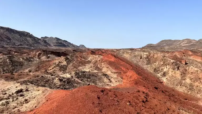 Vùng phía tây đới tách giãn Turkana. Ảnh: Christian Rowan