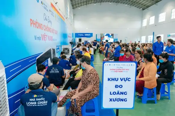 Người dân còn được khám tổng quát, đánh giá nhiều chỉ số sức khỏe quan trọng - Ảnh: H.Khánh