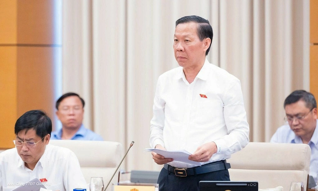 Chủ nhiệm Ủy ban Kinh tế và Tài Chính Phan Văn Mãi tại phiên họp chiều 1/10. Ảnh: Cổng Thông tin điện tử Quốc hội