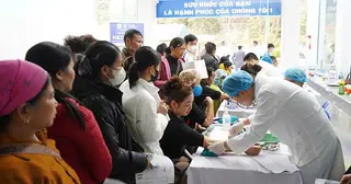 Người cao tuổi, người nằm một chỗ sẽ được khám sức khỏe tại nhà