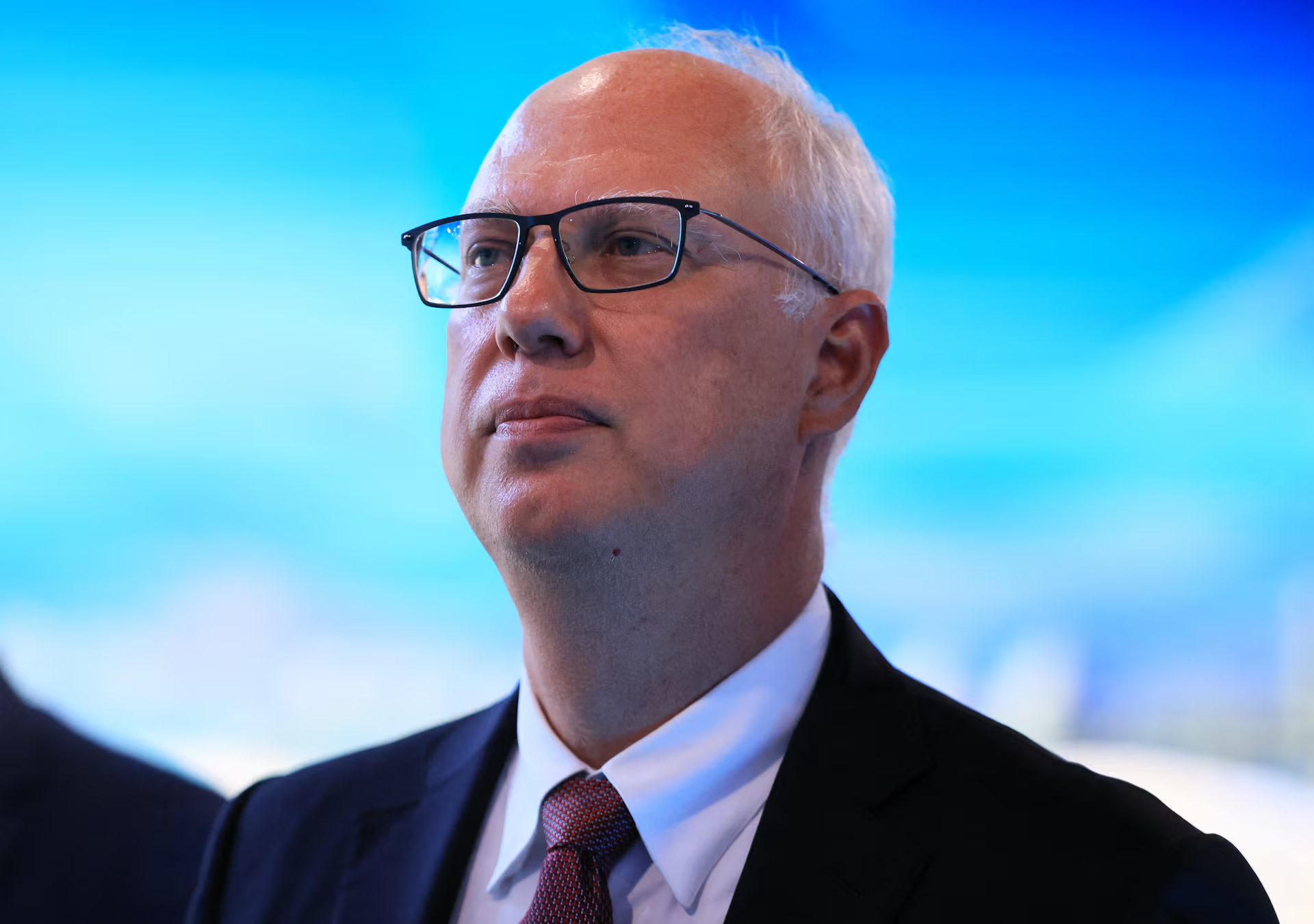 Ông Kirill Dmitriev - Đặc phái viên Tổng thống Nga, tham dự diễn đàn Tuần lễ Năng lượng Nga tại Matxcơva ngày 16-10 - Ảnh: REUTERS