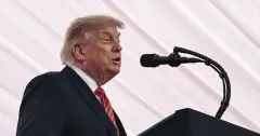 Ông Trump nhắc lại thời điểm dừng chiến sự Iran, nói Tehran 'rất muốn' đạt thỏa thuận