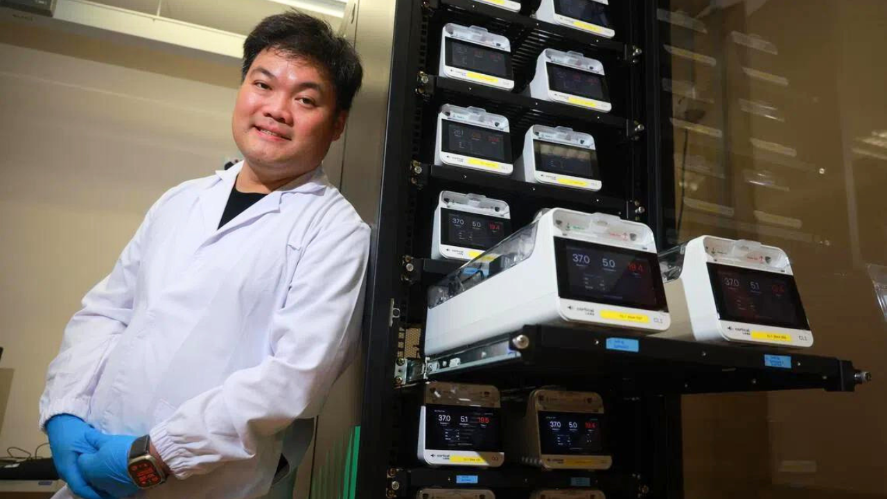 Nhà sáng lập kiêm CEO Cortical Labs, ông Hon Weng Chong. Ảnh nguồn The Straits Times