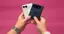Ngắm hai màu sắc của iPhone Duo trước ngày lên kệ