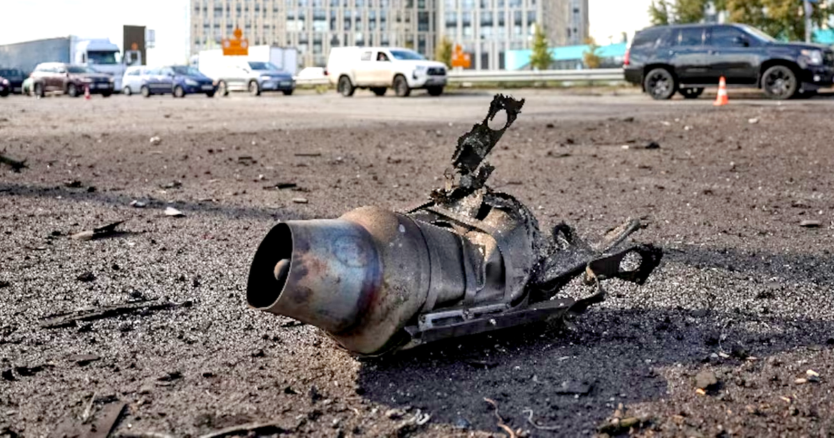 Drone Shahed phản lực của Nga: Bài toán đau đầu mới của phòng không Ukraine