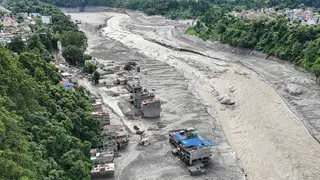 Số người chết vì lũ quét ở Nepal tăng lên gần 360