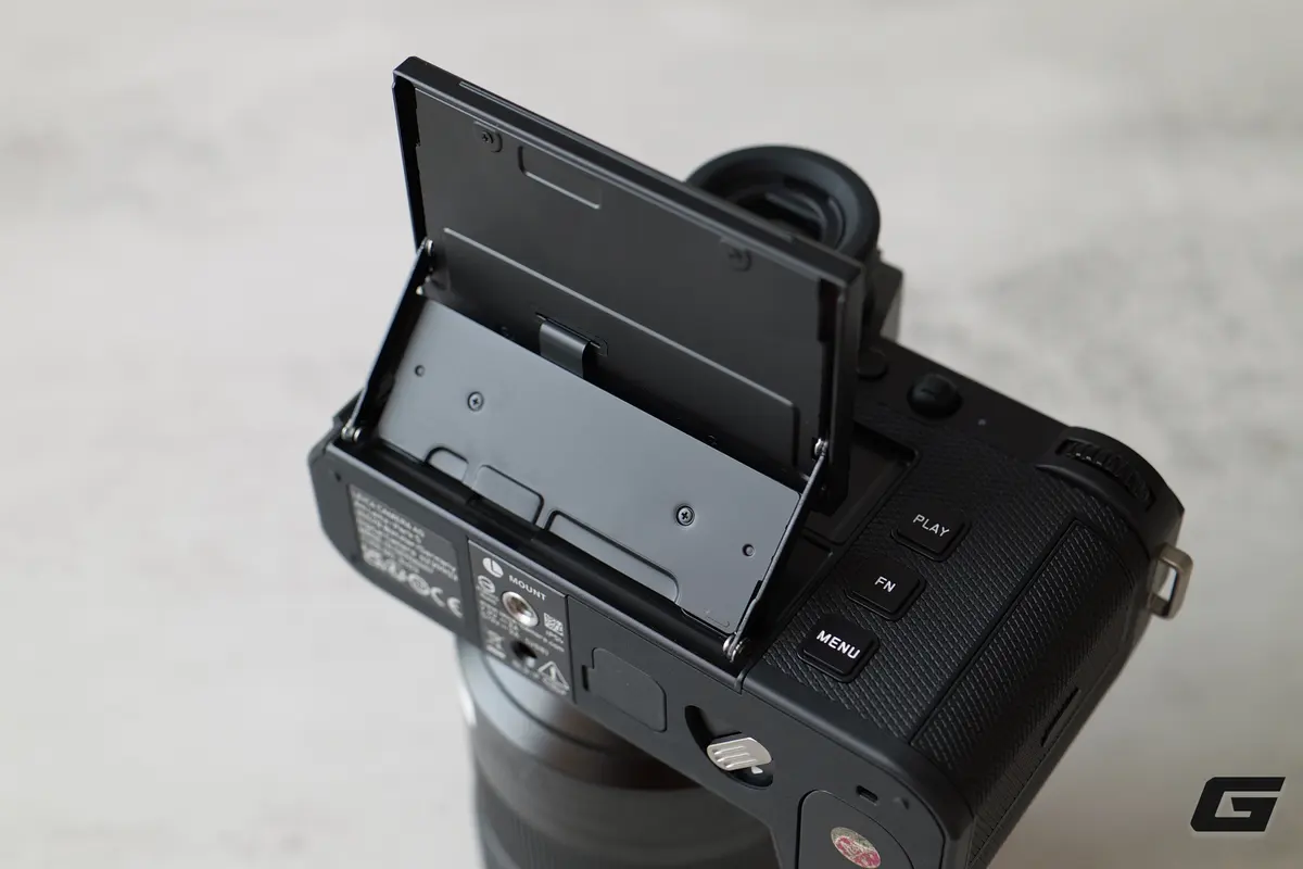 Trên tay và trải nghiệm nhanh Leica SL3-P: Chiếc máy ảnh vừa mới ra của hãng "logo chấm đỏ" có gì đáng chú ý? - Ảnh 14.