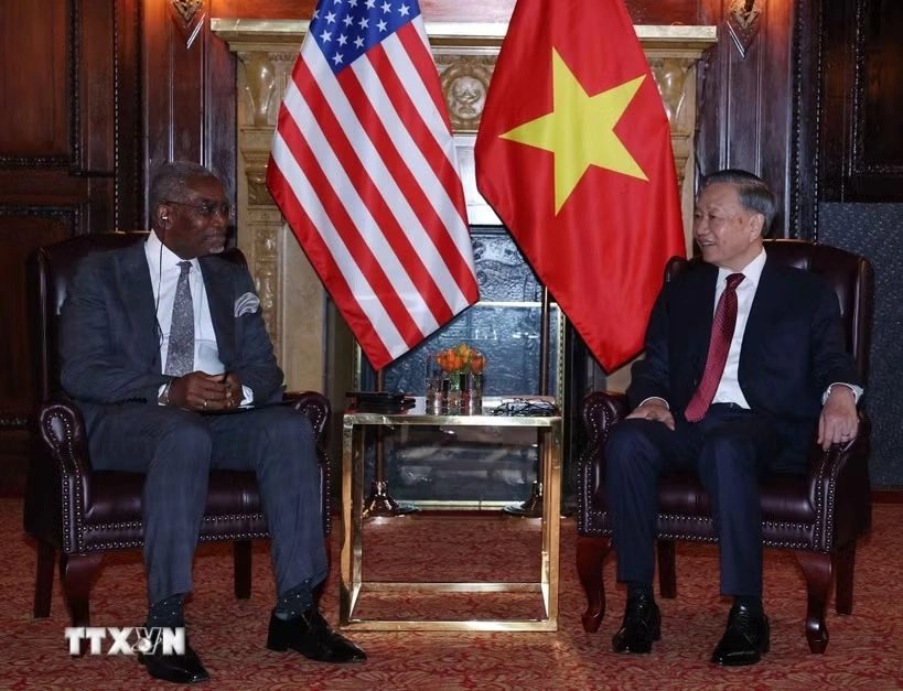 Tổng Bí thư, Chủ tịch nước Tô Lâm tiếp hạ nghị sĩ Gregory Meeks. Ảnh: TTXVN