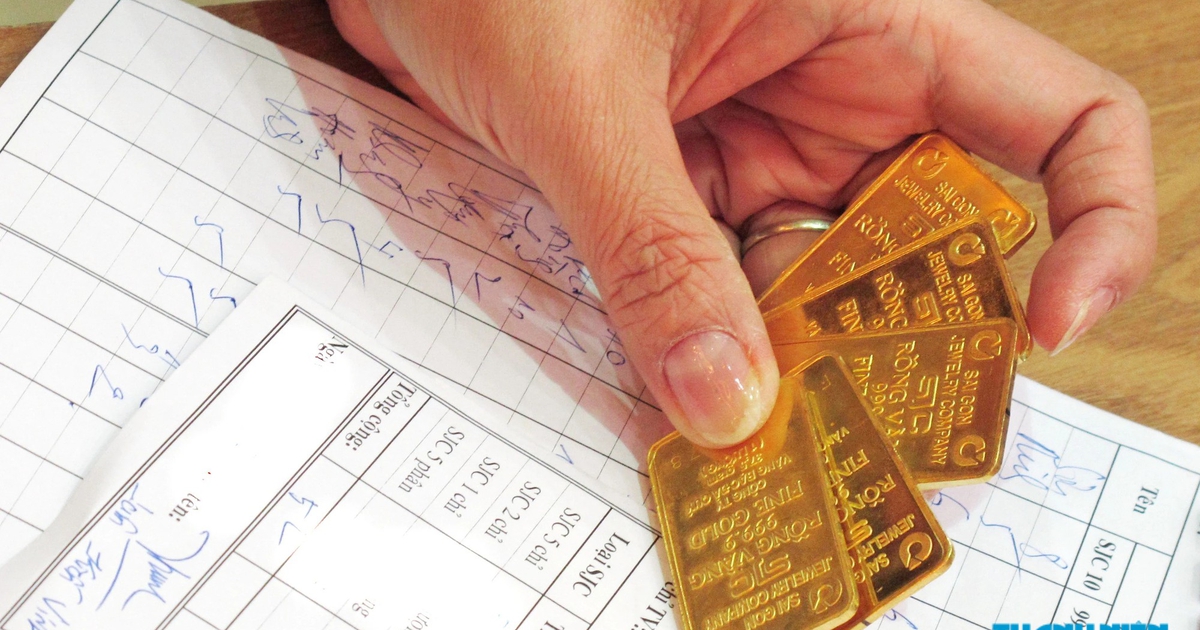 Giá vàng, bạc tiếp tục giảm sâu