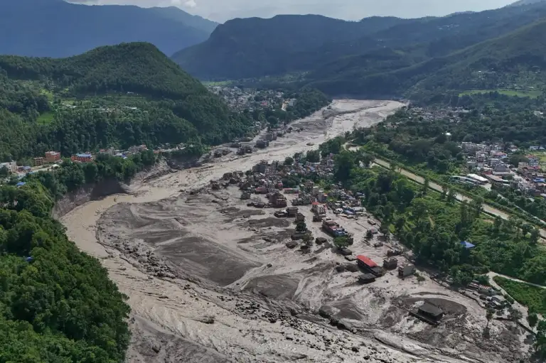Khu vực Nuwakot ở Nepal sau trận lũ quét ngày 26/8. Ảnh: AP