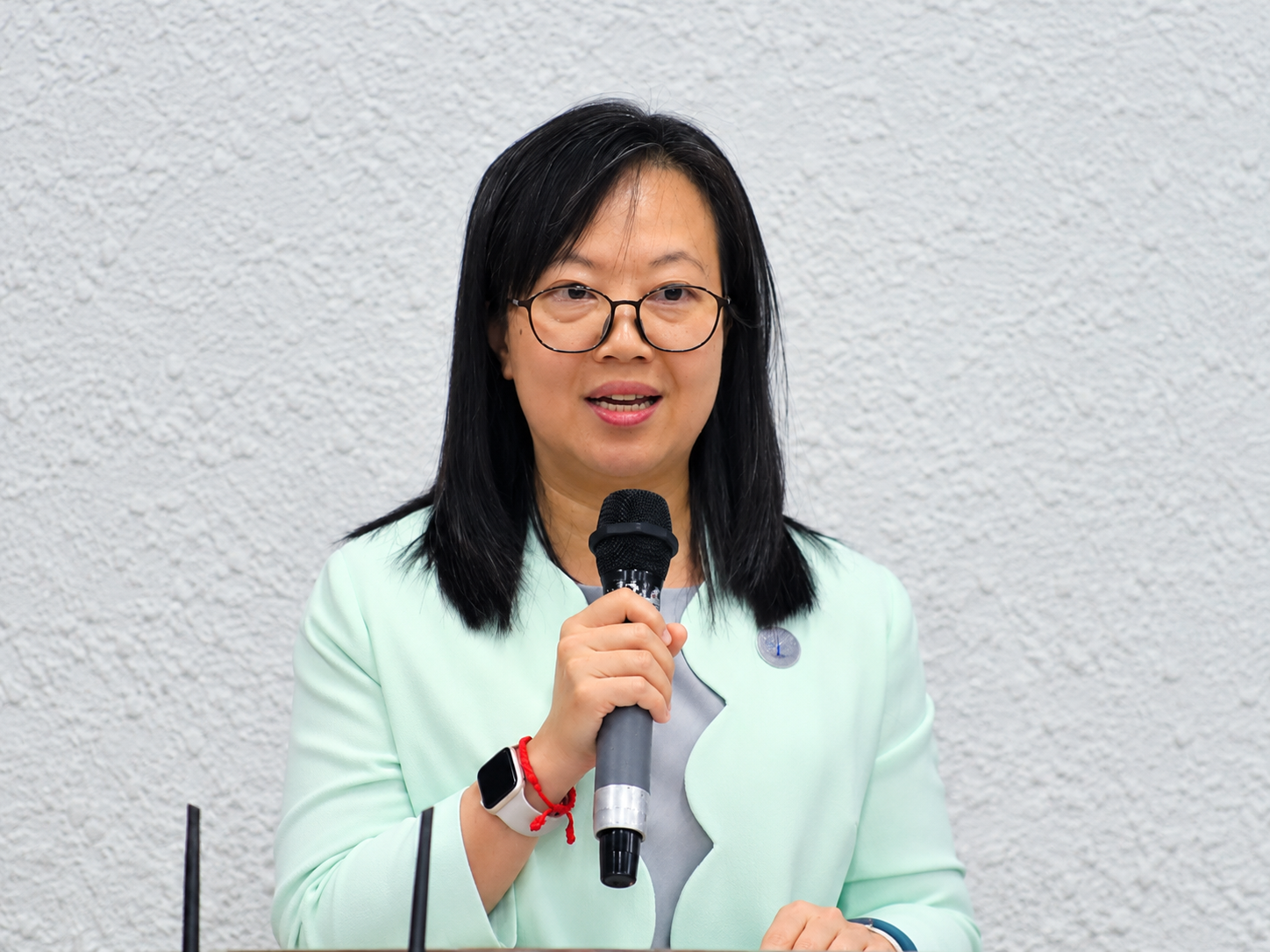 TS Đinh Vũ Trang Ngân - Hiệu trưởng Trường đại học Fulbright Việt Nam - chia sẻ tại Hội nghị quốc tế thường niên Khu công nghệ cao TP.HCM - Ảnh: TRỌNG NHÂN