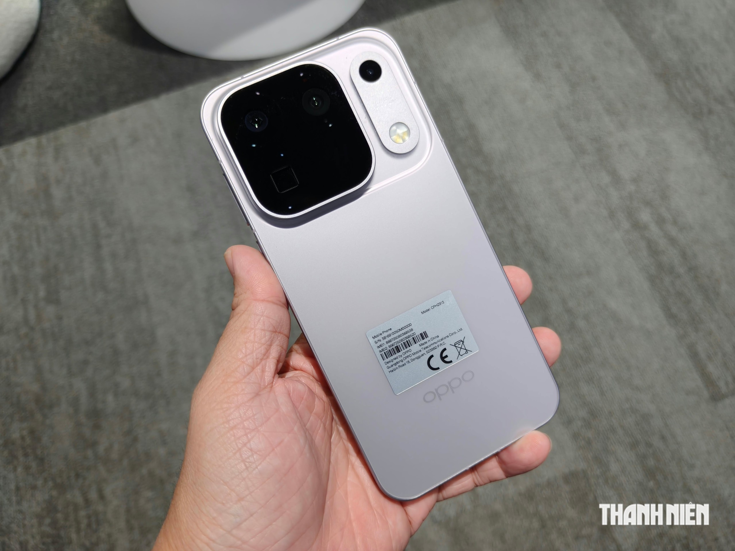 Oppo Find X10 series là smartphone đầu tiên có ba ống kính sau cùng độ phân giải 200 MP