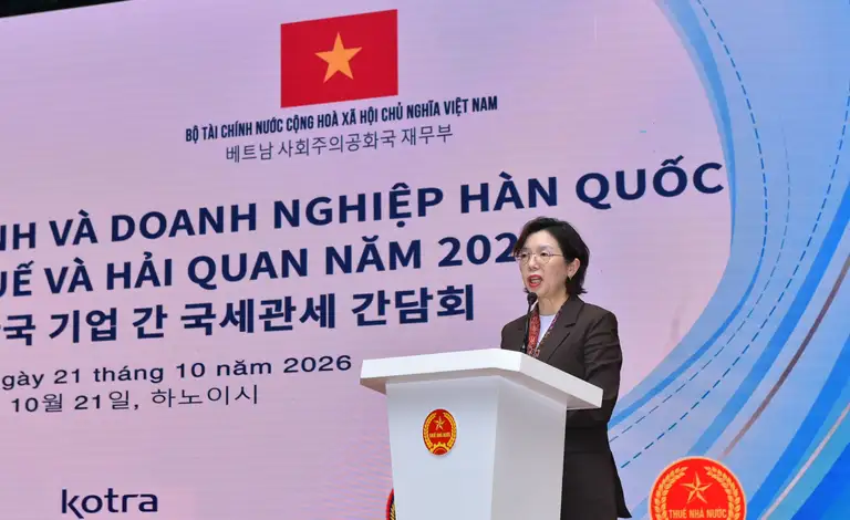 Bà Lee Mi Yon, Đại sứ Hàn Quốc tại Việt Nam, cho biết một số doanh nghiệp phản ánh khó khăn do chính sách khó dự báo - Ảnh: THANH PHƯƠNG