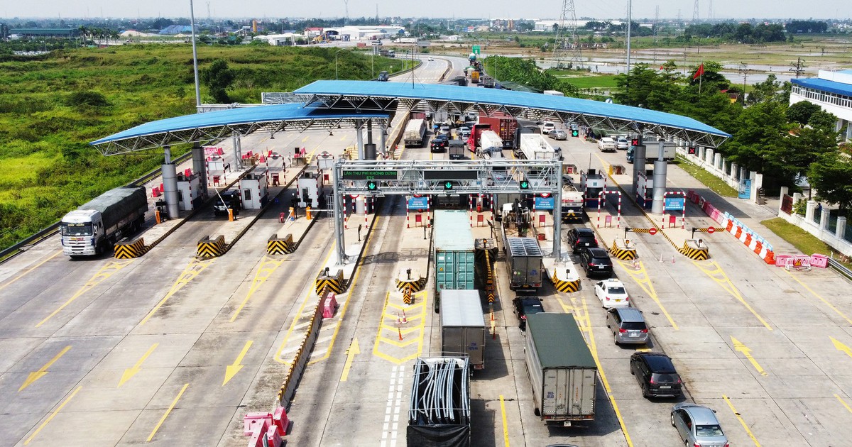 Kiến nghị giảm phí cho xe container sử dụng cao tốc Hà Nội - Hải Phòng năm 2026