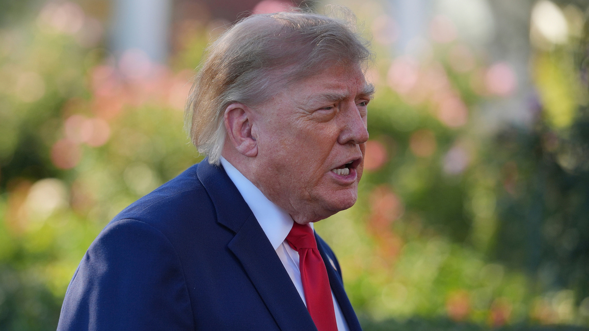 Ông Trump: Hòa bình đang gần Ukraine hơn bao giờ hết