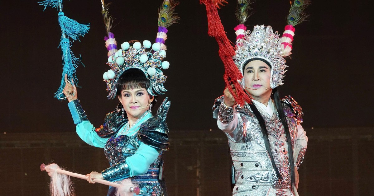 Hơn 100 diễn viên tham gia live show Kim Tử Long; Khai trương Quán nhà Haha trên VTV3