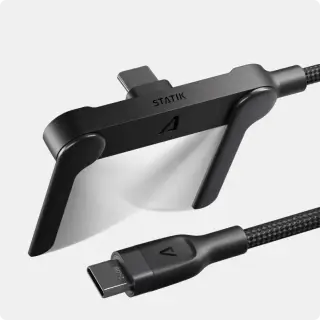 Sợi cáp USB-C này giúp cho điện thoại của anh em đứng thẳng, công suất 240W, USB 2.0, bện vải,...