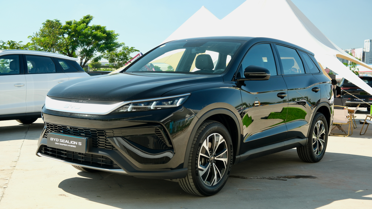 BYD Sealion 5 ra mắt khách Việt, giá từ 659 triệu đồng