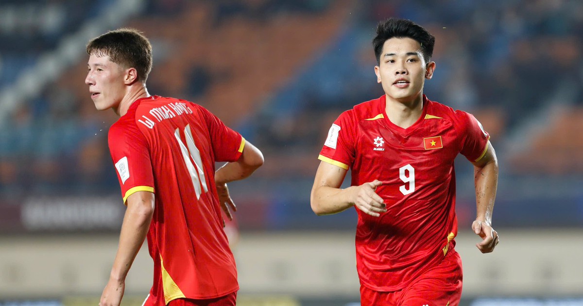 Việt Nam - Pakistan: Cơ hội cho HLV Kim Sang Sik chỉnh sửa hàng công