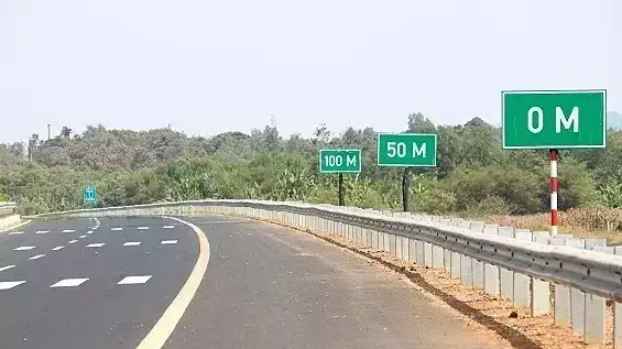 Đề nghị lắp biển báo để xử phạt lỗi giữ khoảng cách trên 16 tuyến cao tốc