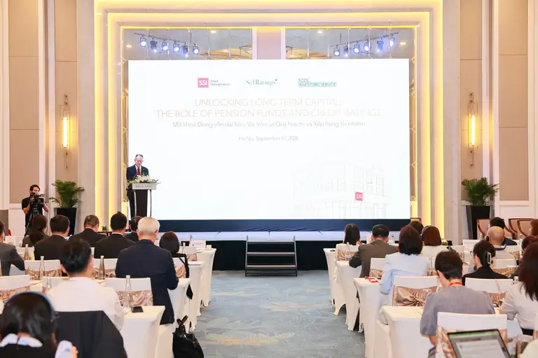 Việt Nam cần 38,5 triệu tỷ đồng vốn đầu tư trong 5 năm tới, đâu là "chìa khóa" mở dòng vốn dài hạn? - Ảnh 2.