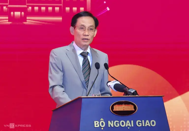 Bộ trưởng Ngoại giao Lê Hoài Trung phát biểu tại Hội nghị Ngoại vụ toàn quốc lần thứ 22 ngày 2/8. Ảnh: Giang Huy