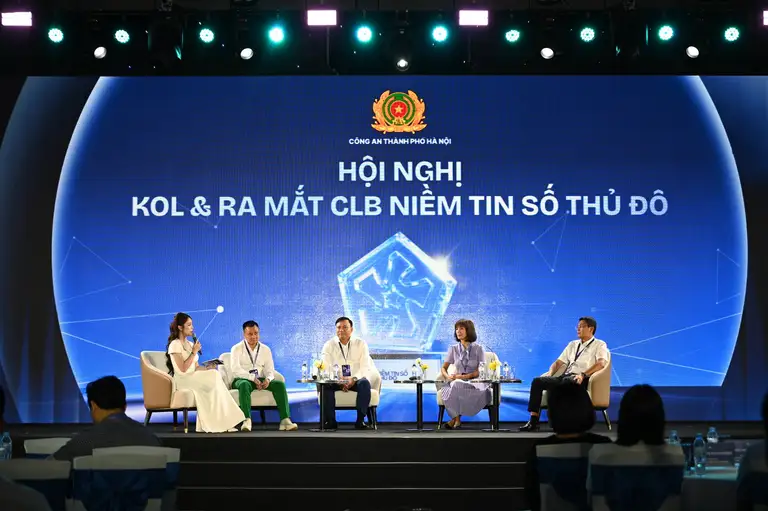 Các phiên tọa đàm quy tụ các diễn giả đại diện cho cơ quan quản lý Nhà nước, lực lượng công an, văn nghệ sĩ và chuyên gia công nghệ.