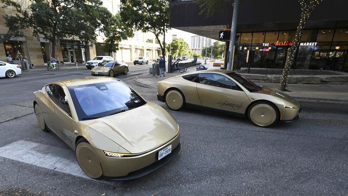 Mỹ yêu cầu Tesla giải trình về an toàn của robotaxi