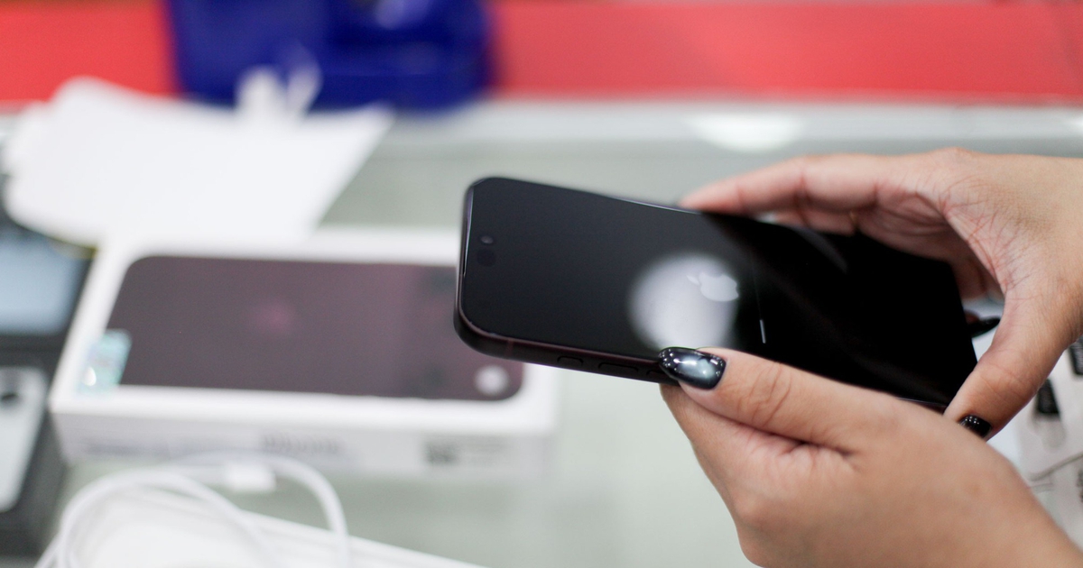 Apple thừa nhận iPhone 18 Pro Max bị lỗi, người dùng trả máy