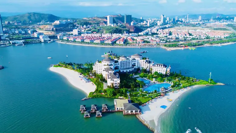 Tổng Bí thư: Quảng Ninh phải đẩy nhanh chuyển đổi từ 'nâu sang xanh'