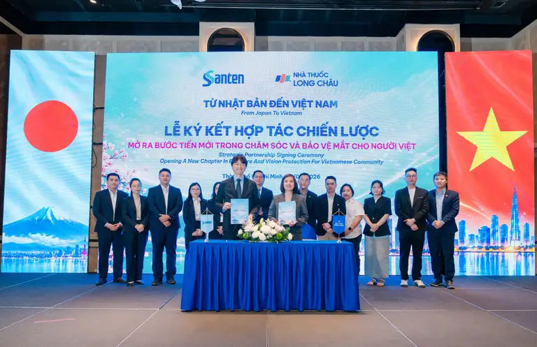 Long Châu và Santen Nhật Bản ký kết hợp tác chiến lược mở ra bước tiến mới trong chăm sóc và bảo vệ mắt cho người Việt - Ảnh: Ảnh: H.Khánh