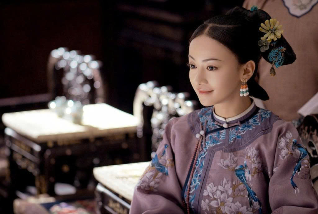 Vai Ngụy Anh Lạc trong Diên Hy công lược (2018) không chỉ giúp Ngô Cẩn Ngôn vụt sáng thành sao, mà còn là cầu nối giúp cô tìm thấy người bạn đời của mình