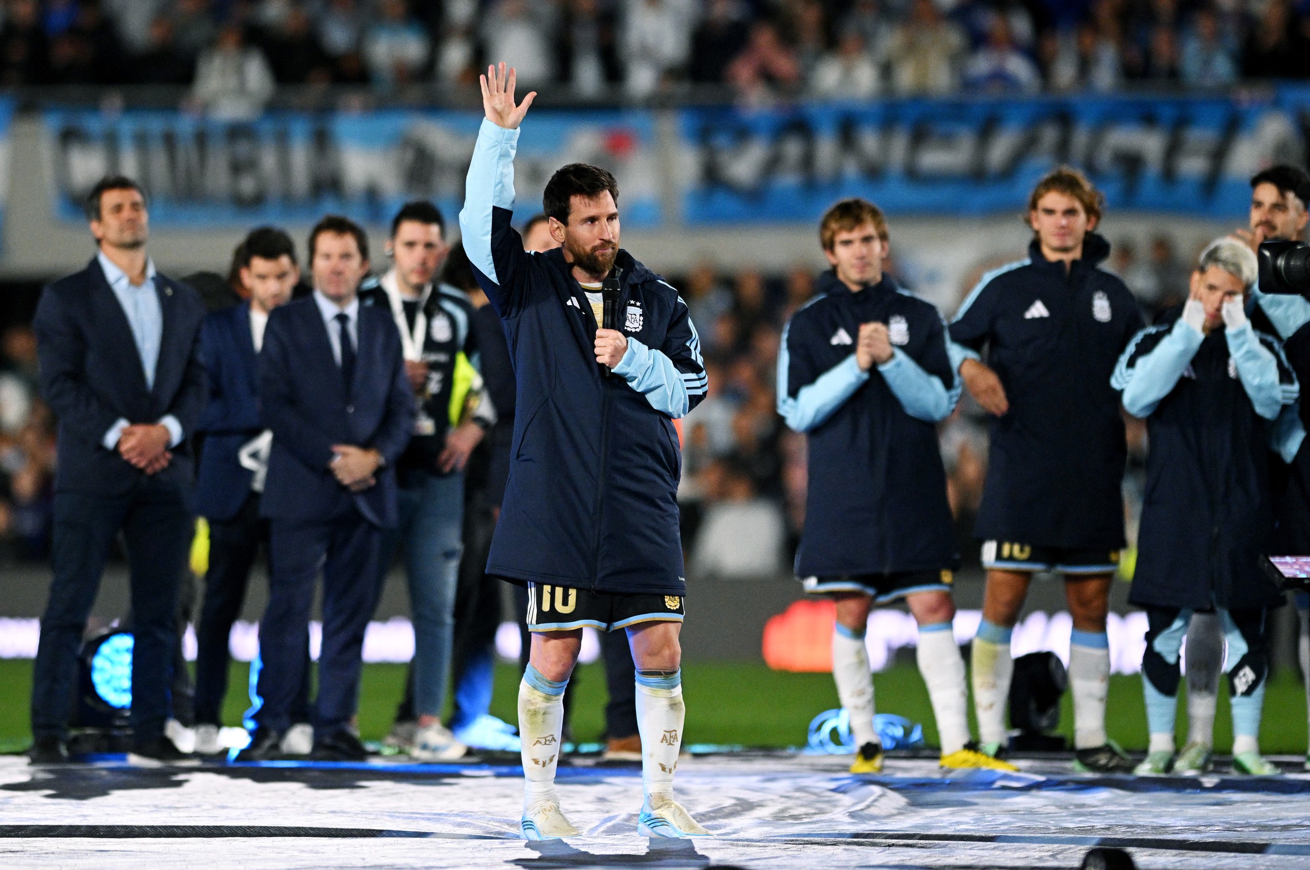Messi rưng rưng nói lời cảm động ngày chia tay đội tuyển Argentina: 'Tôi chưa bao giờ ngừng chiến đấu'- Ảnh 7.