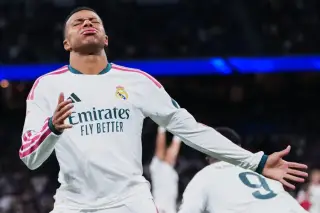 Kylian Mbappe phản ứng trong trận Real Madrid thắng Sevilla 4-1 ở La Liga tại Bernabeu, Madrid, Tây Ban Nha, ngày 18/10/2026. Ảnh: AP